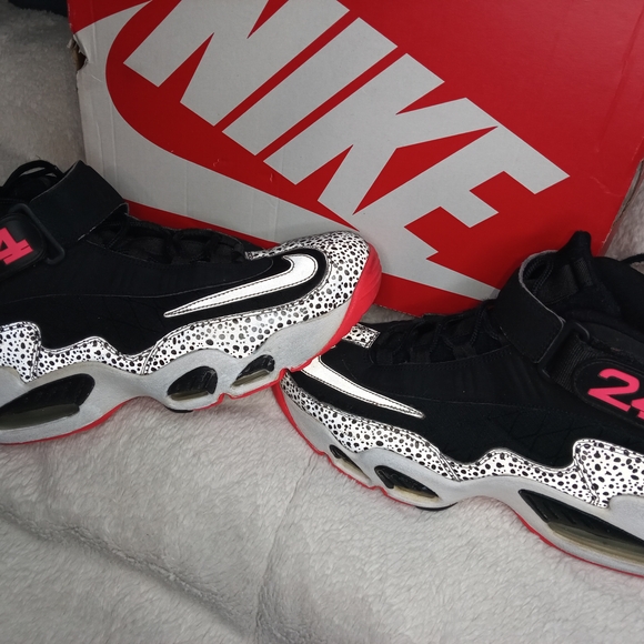 Nike Other - Nike Air Griffey Max 1 Safari
